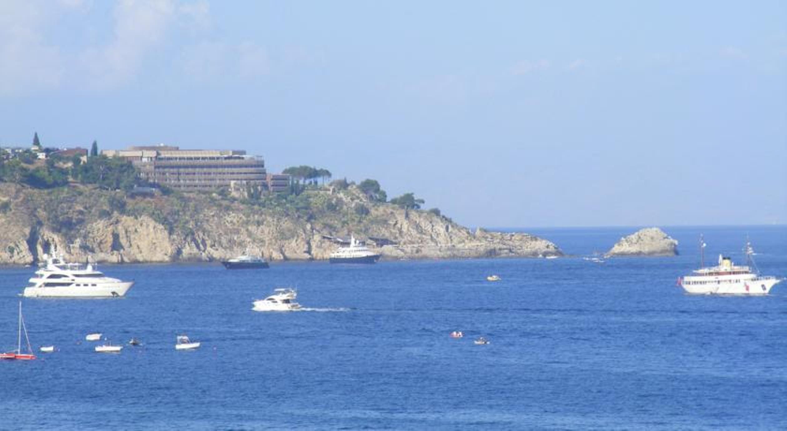 Hotel Sabbie D'Oro Giardini-Naxos Extérieur photo