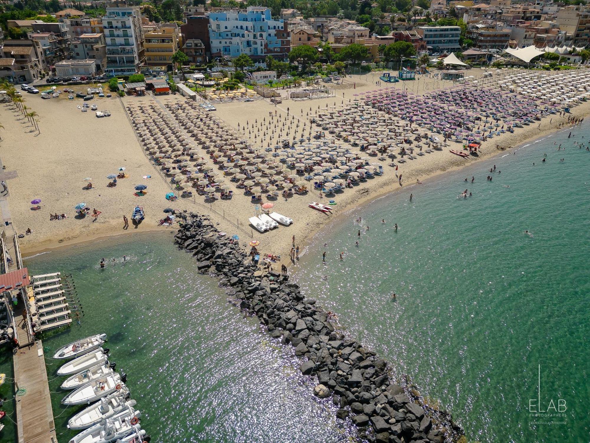 Hotel Sabbie D'Oro Giardini-Naxos Extérieur photo