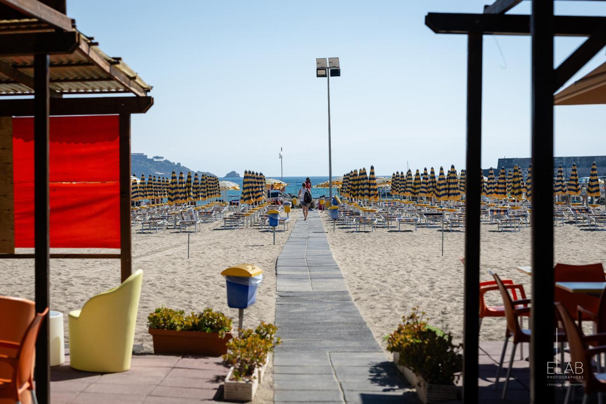 Hotel Sabbie D'Oro Giardini-Naxos Extérieur photo