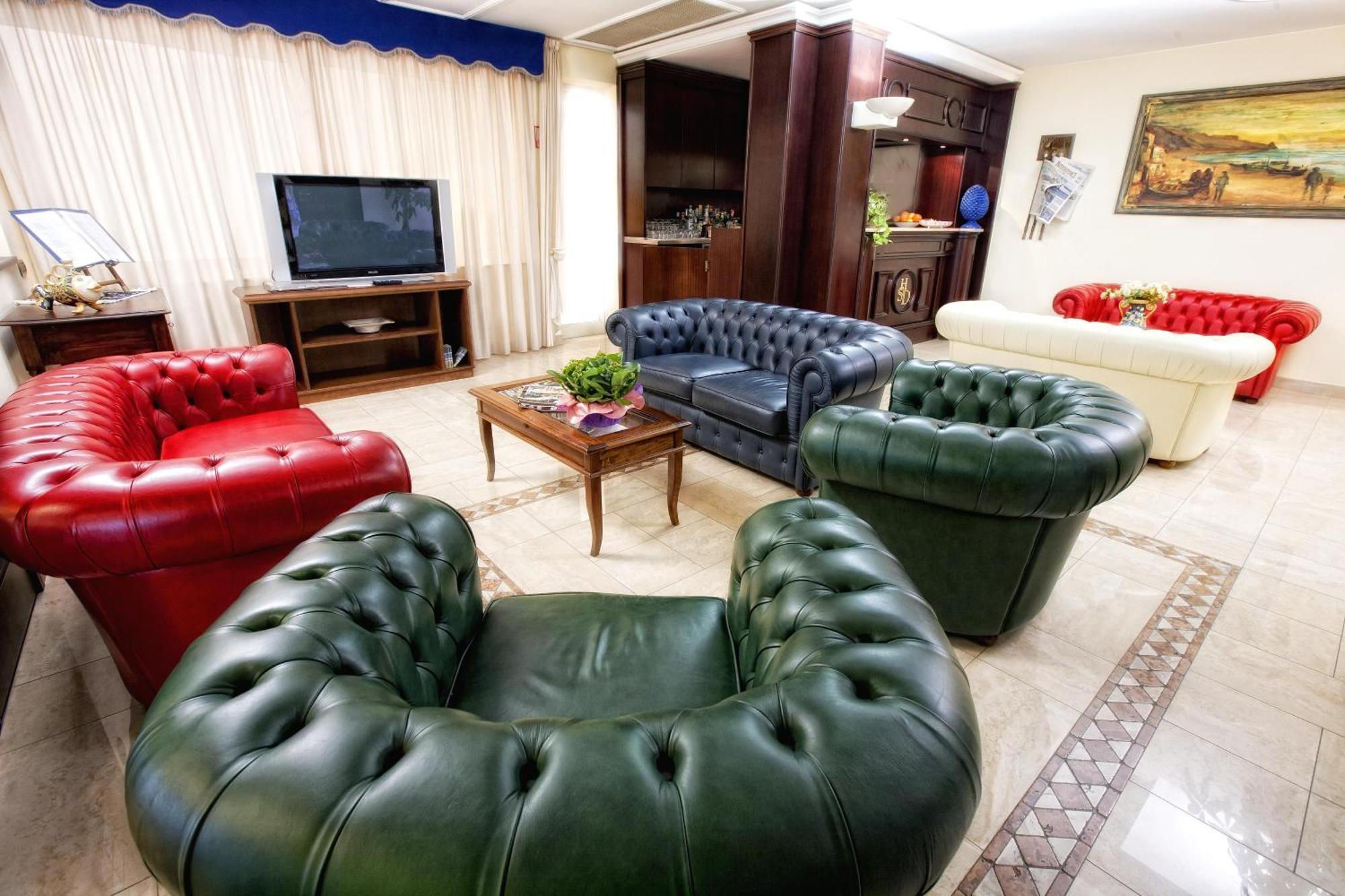 Hotel Sabbie D'Oro Giardini-Naxos Extérieur photo